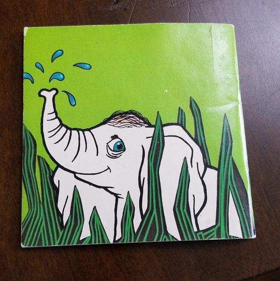 Elephant in Trouble 1970 Vintage book - Picture 2 of 6